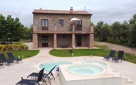 Agriturismo Tenuta Roccaccia